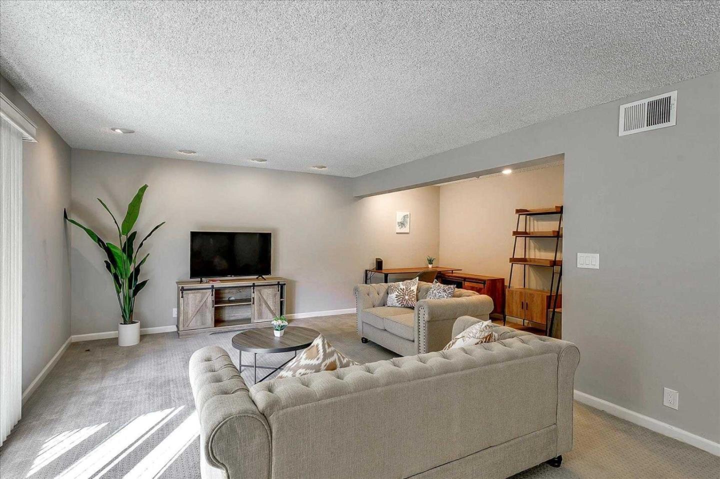 Detail Gallery Image 5 of 43 For 6429 Mcabee Rd, San Jose,  CA 95120 - 4 Beds | 2/1 Baths