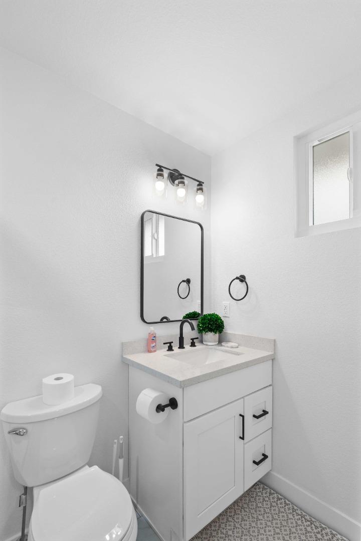 Detail Gallery Image 24 of 32 For 1452 Lochner Dr, San Jose,  CA 95127 - 3 Beds | 1/1 Baths