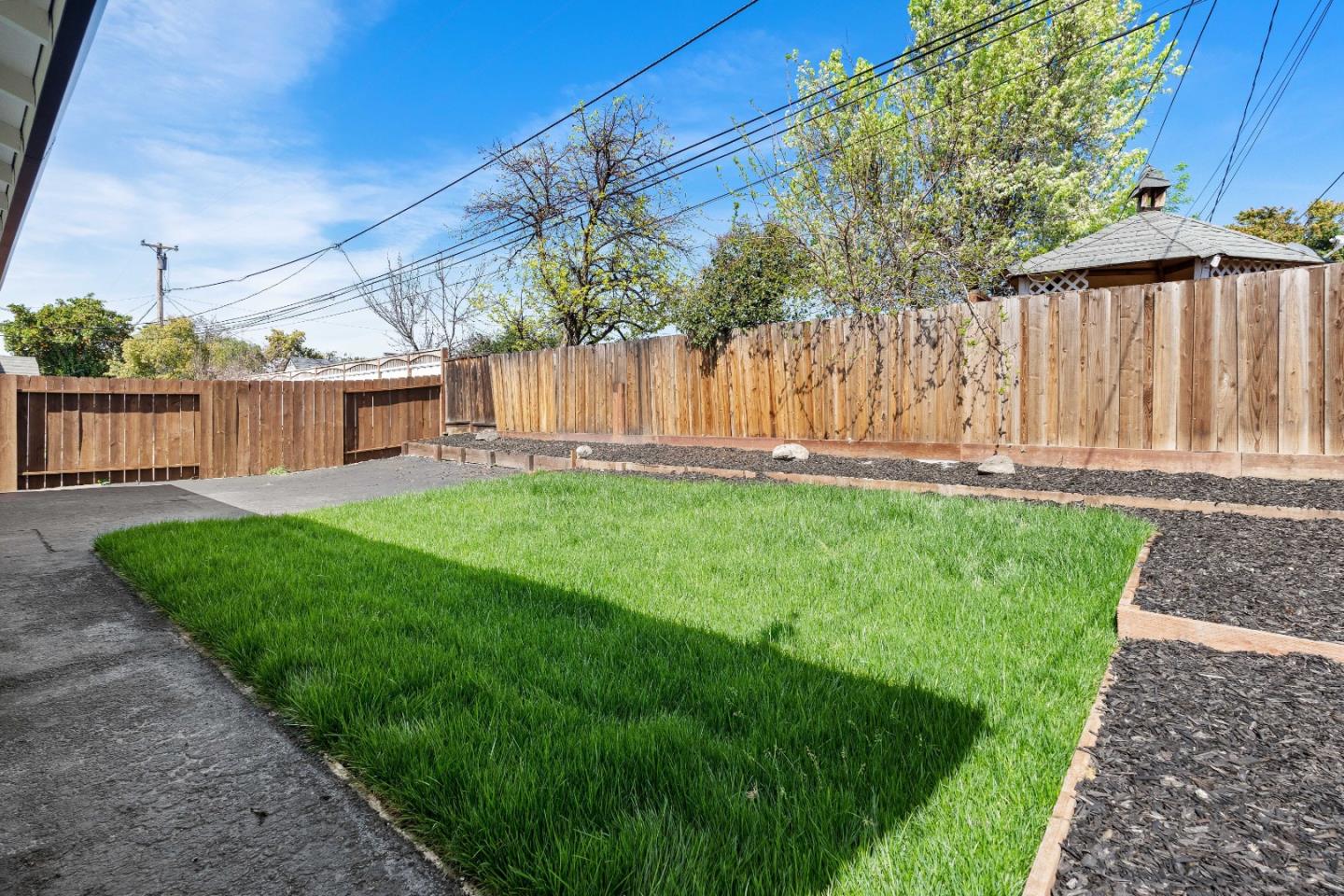 Detail Gallery Image 29 of 32 For 1452 Lochner Dr, San Jose,  CA 95127 - 3 Beds | 1/1 Baths