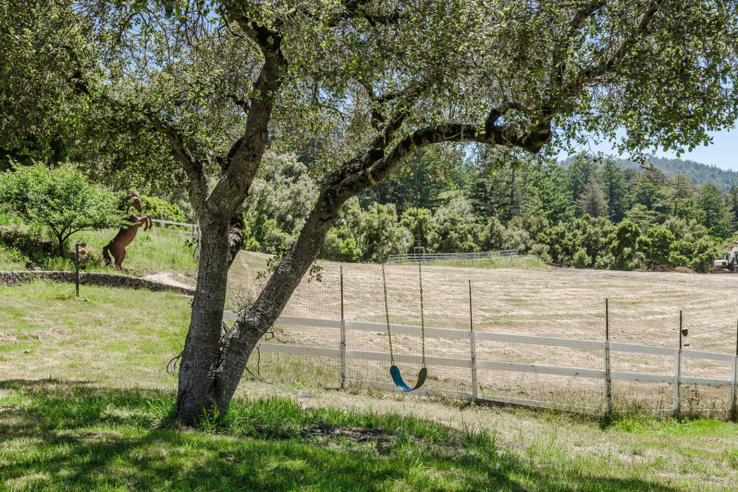 Detail Gallery Image 28 of 51 For 60 Fernwood Dr, La Honda,  CA 94020 - 4 Beds | 3 Baths