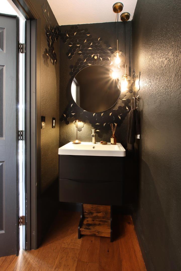 Detail Gallery Image 14 of 27 For 2699 Christine Oaks, Santa Cruz,  CA 95062 - 3 Beds | 1/1 Baths