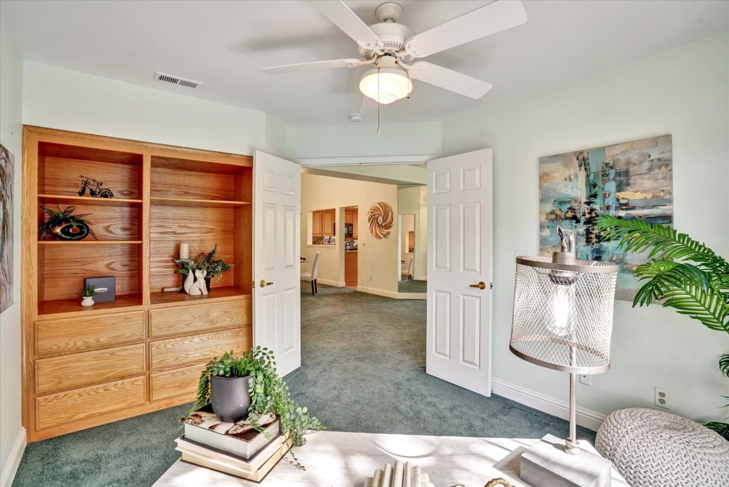 Detail Gallery Image 13 of 44 For 3123 Lake Trasimeno Dr, San Jose,  CA 95135 - 2 Beds | 2 Baths