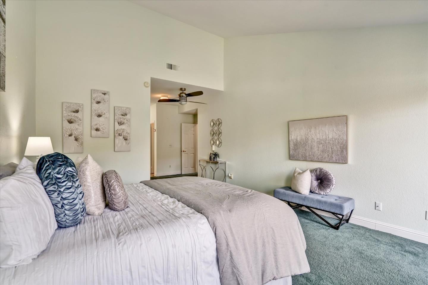 Detail Gallery Image 20 of 44 For 3123 Lake Trasimeno Dr, San Jose,  CA 95135 - 2 Beds | 2 Baths