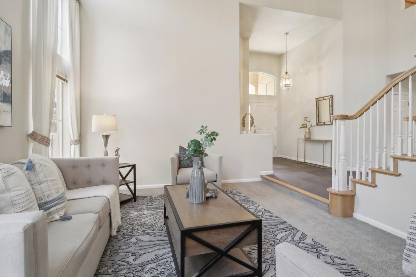Detail Gallery Image 6 of 59 For 5183 Apennines Cir, San Jose,  CA 95138 - 5 Beds | 3 Baths