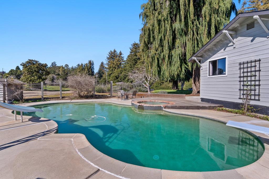 Detail Gallery Image 33 of 53 For 500 Valencia School Rd, Aptos,  CA 95003 - 2 Beds | 2 Baths