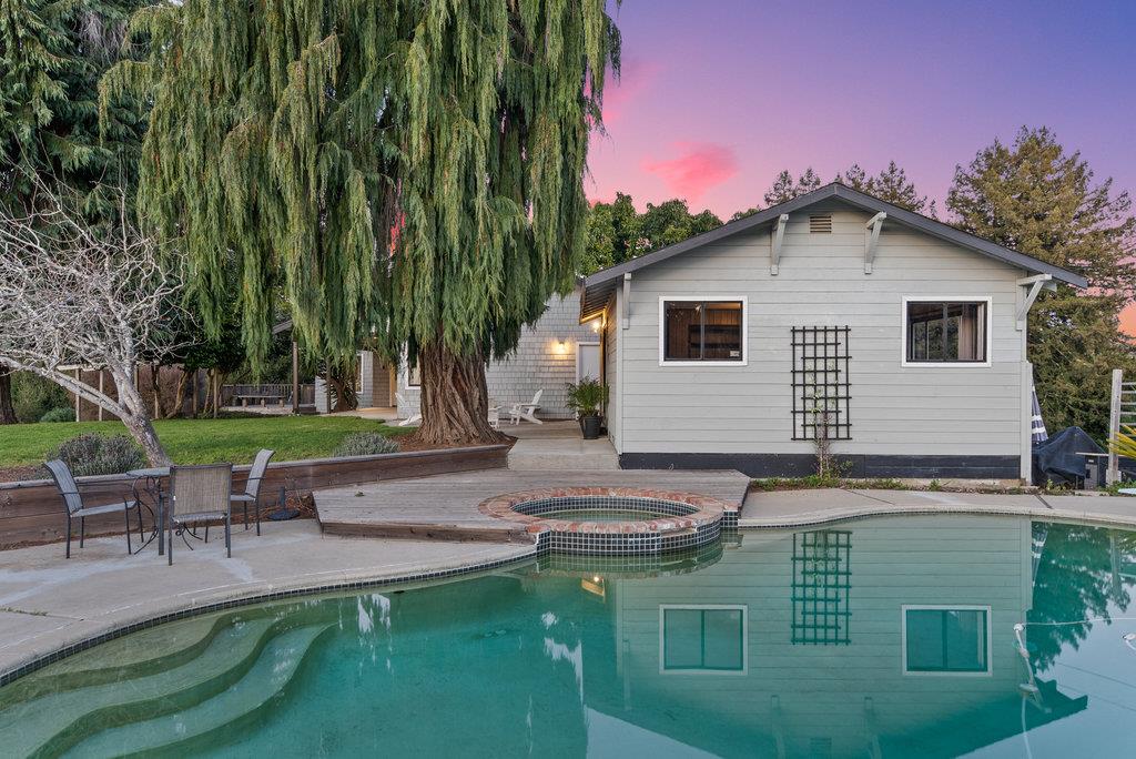 Detail Gallery Image 4 of 53 For 500 Valencia School Rd, Aptos,  CA 95003 - 2 Beds | 2 Baths