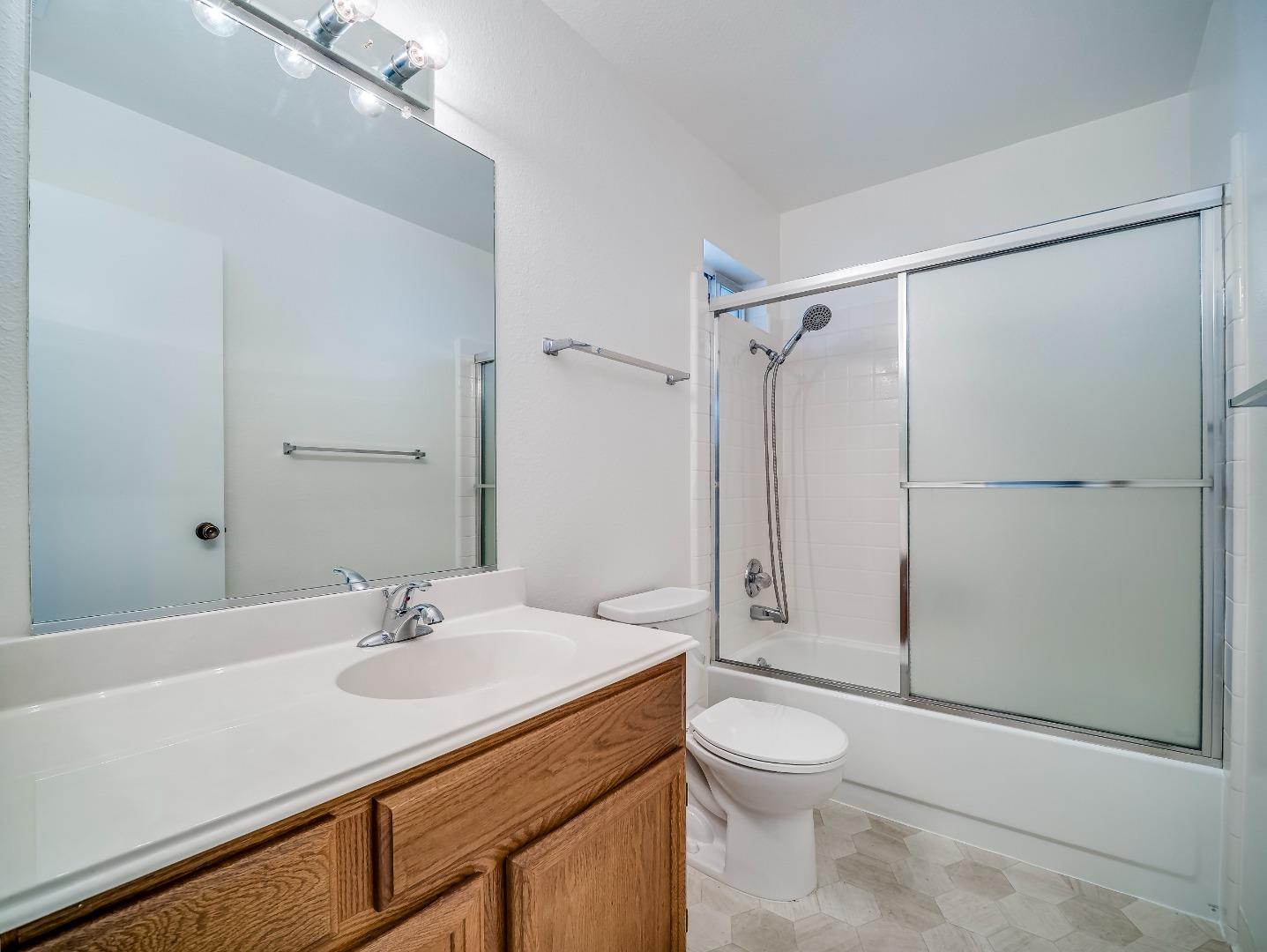Detail Gallery Image 11 of 42 For 3460 Wine Cask Way, San Jose,  CA 95124 - 2 Beds | 2 Baths