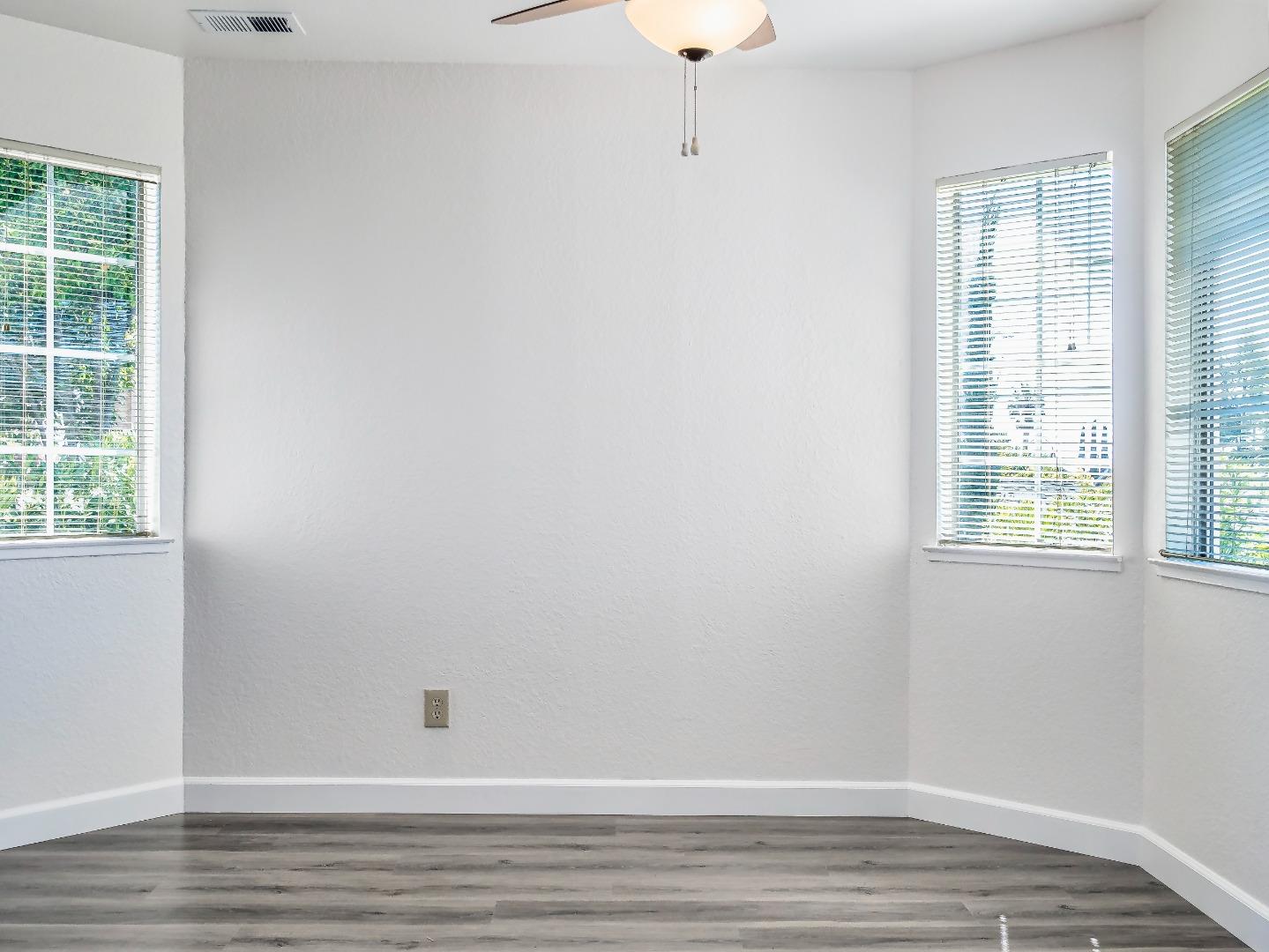 Detail Gallery Image 15 of 42 For 3460 Wine Cask Way, San Jose,  CA 95124 - 2 Beds | 2 Baths