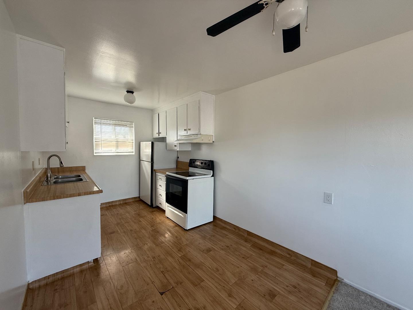 Detail Gallery Image 5 of 7 For 117 Adler Ave, Campbell,  CA 95008 - 1 Beds | 1 Baths
