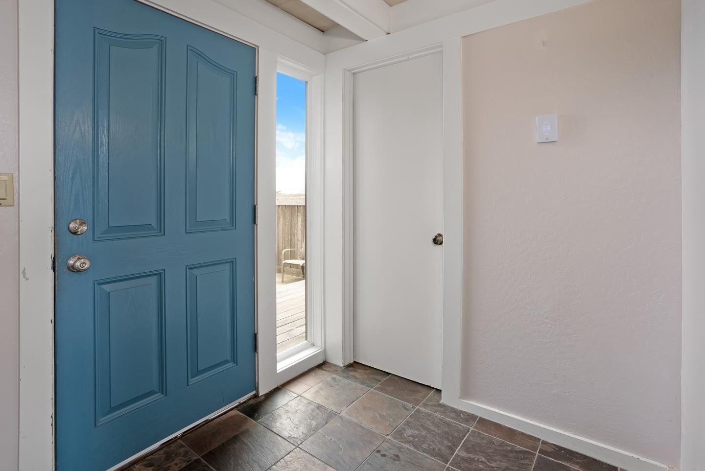 Detail Gallery Image 12 of 31 For 210 Monterey Dunes Way, Moss Landing,  CA 95039 - 3 Beds | 2/1 Baths