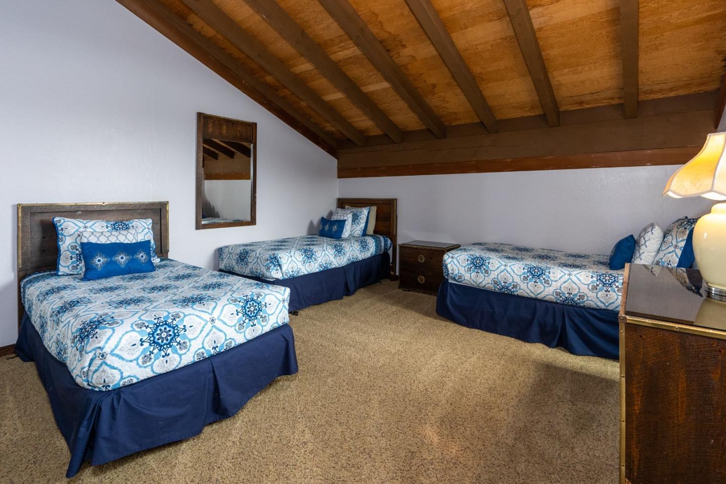 Detail Gallery Image 14 of 31 For 210 Monterey Dunes Way, Moss Landing,  CA 95039 - 3 Beds | 2/1 Baths