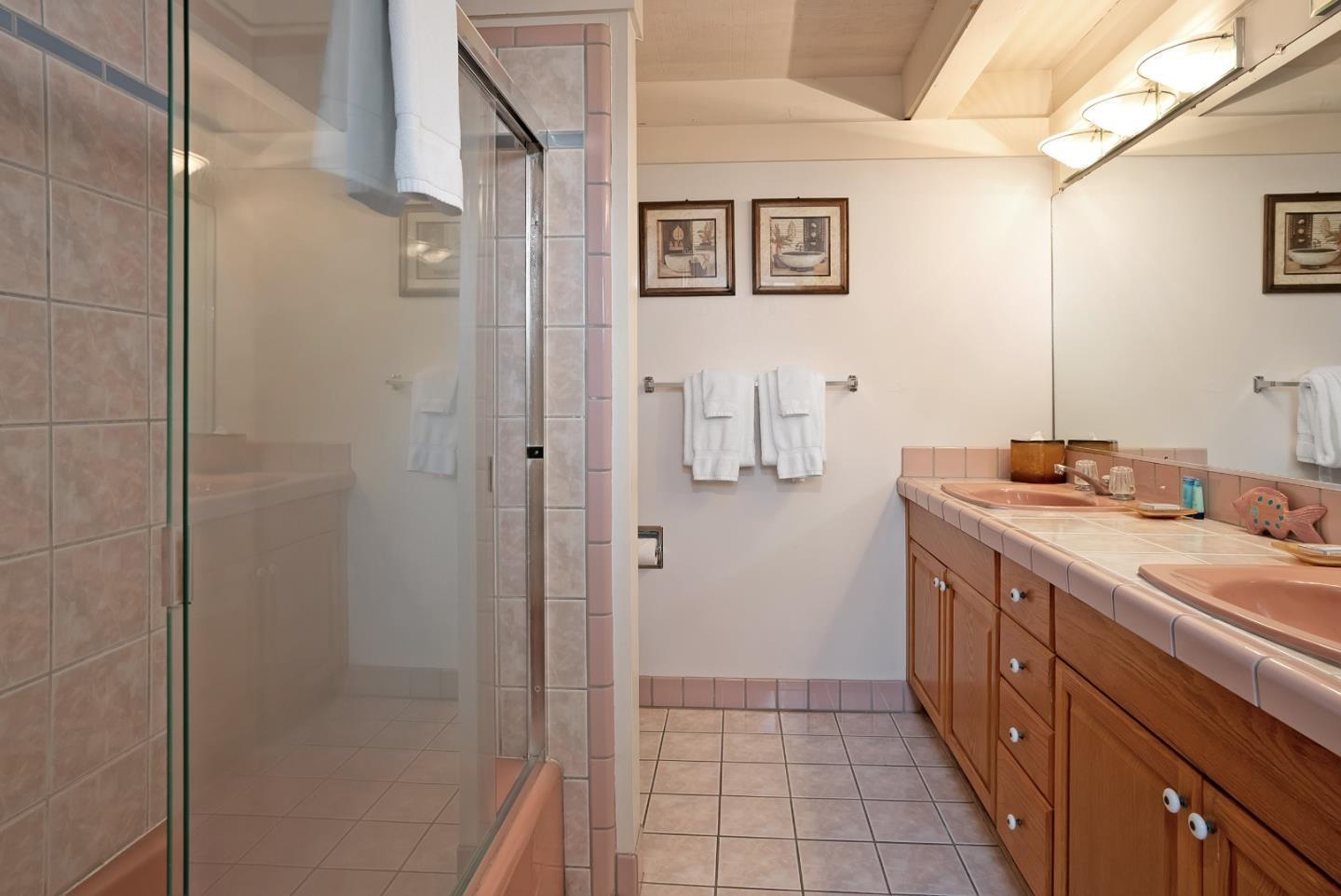 Detail Gallery Image 25 of 31 For 210 Monterey Dunes Way, Moss Landing,  CA 95039 - 3 Beds | 2/1 Baths