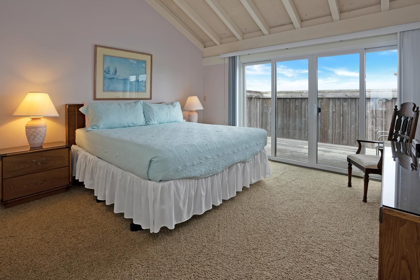 Detail Gallery Image 27 of 31 For 210 Monterey Dunes Way, Moss Landing,  CA 95039 - 3 Beds | 2/1 Baths