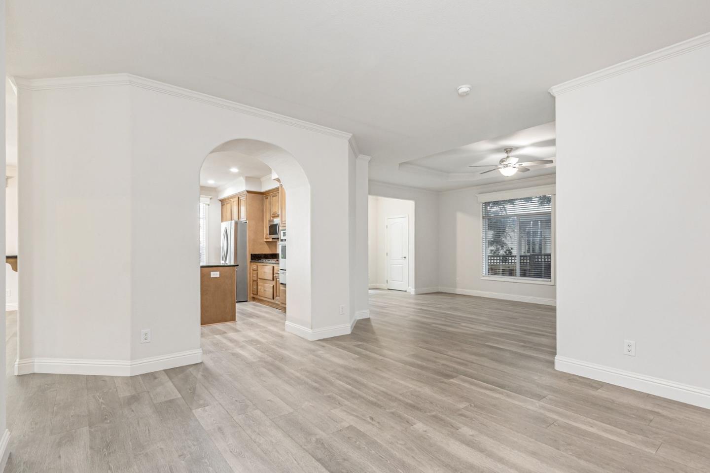Detail Gallery Image 12 of 49 For 1085 Tasman Dr #877,  Sunnyvale,  CA 94089 - 3 Beds | 2 Baths