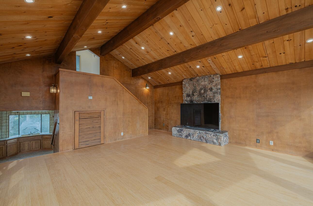 Detail Gallery Image 10 of 36 For 9066 Coker Rd, Salinas,  CA 93907 - 3 Beds | 2/1 Baths