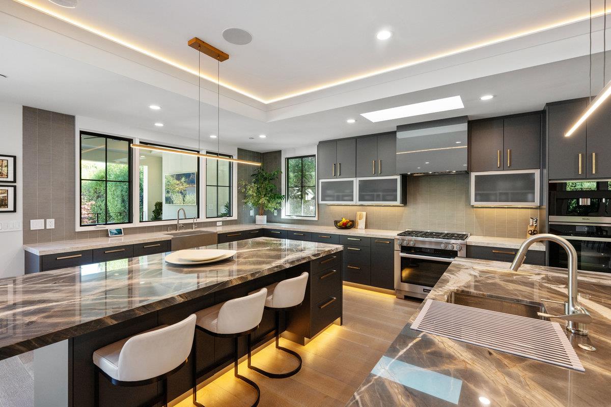 Detail Gallery Image 41 of 90 For 424 Occidental Ave, San Mateo,  CA 94402 - 4 Beds | 3/2 Baths