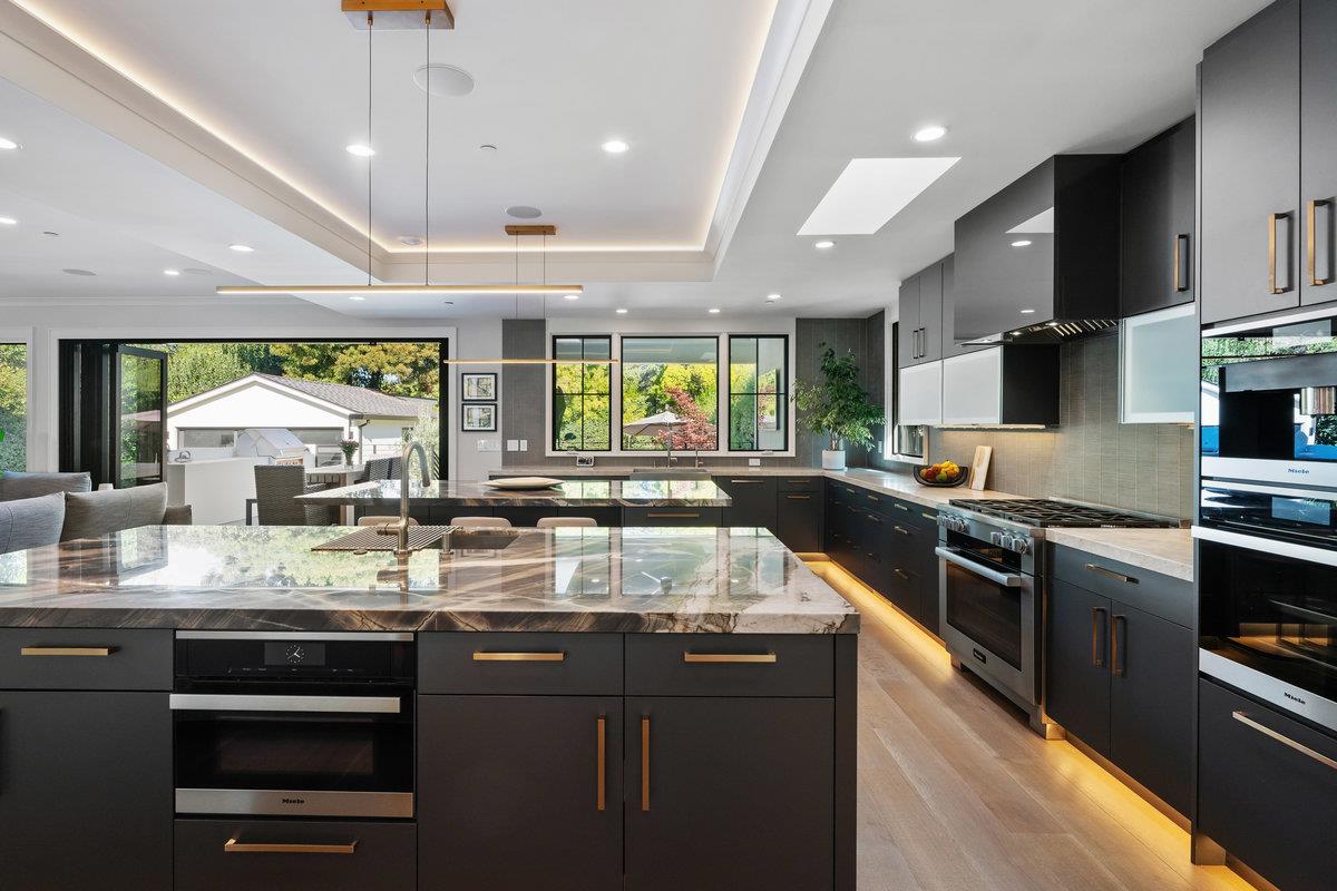 Detail Gallery Image 43 of 90 For 424 Occidental Ave, San Mateo,  CA 94402 - 4 Beds | 3/2 Baths