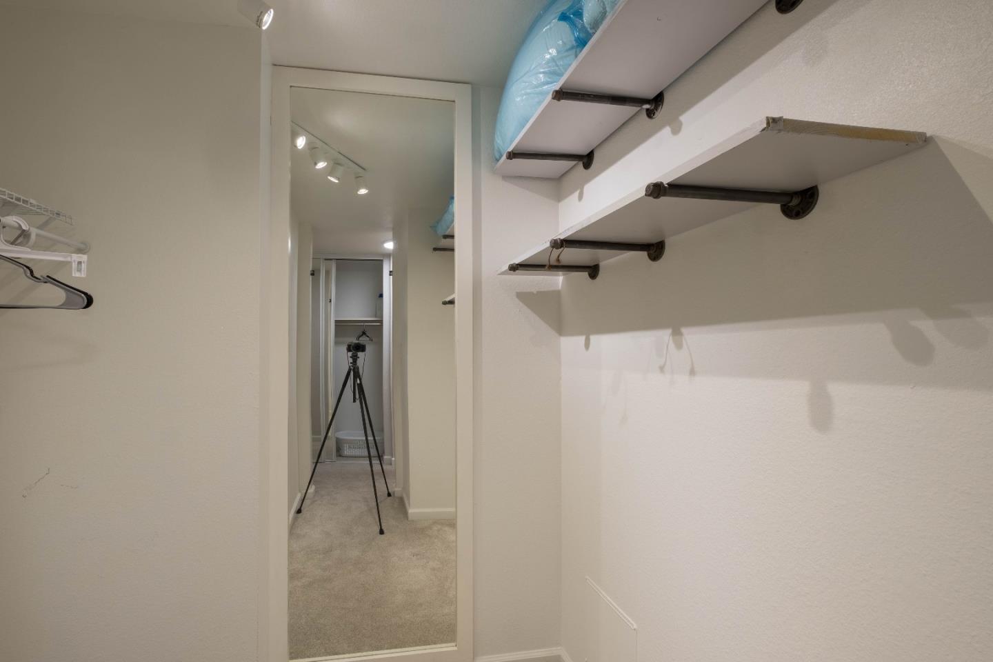Detail Gallery Image 13 of 44 For 8227 Shelter Creek Ln, San Bruno,  CA 94066 - 1 Beds | 1 Baths