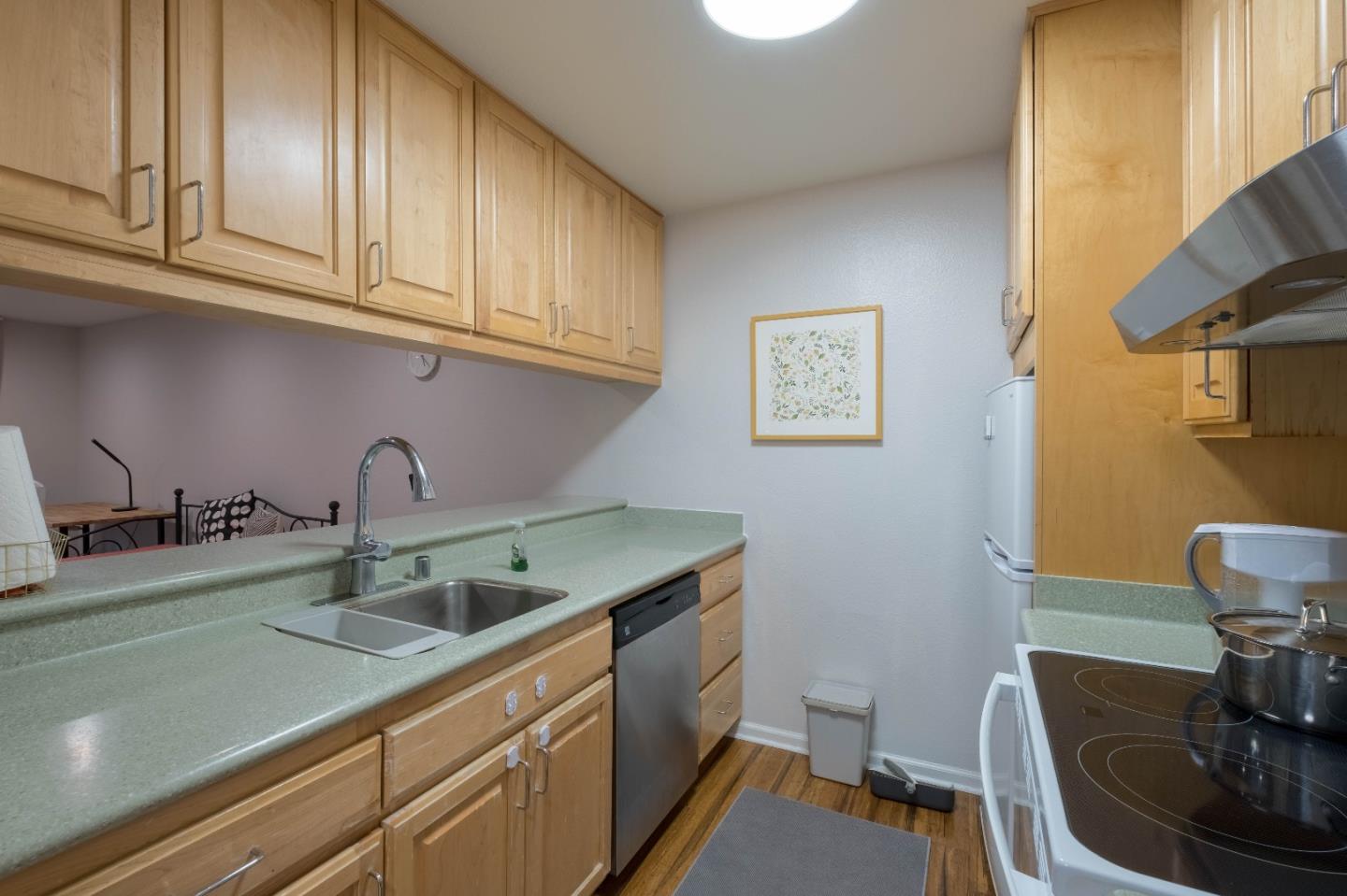 Detail Gallery Image 17 of 44 For 8227 Shelter Creek Ln, San Bruno,  CA 94066 - 1 Beds | 1 Baths