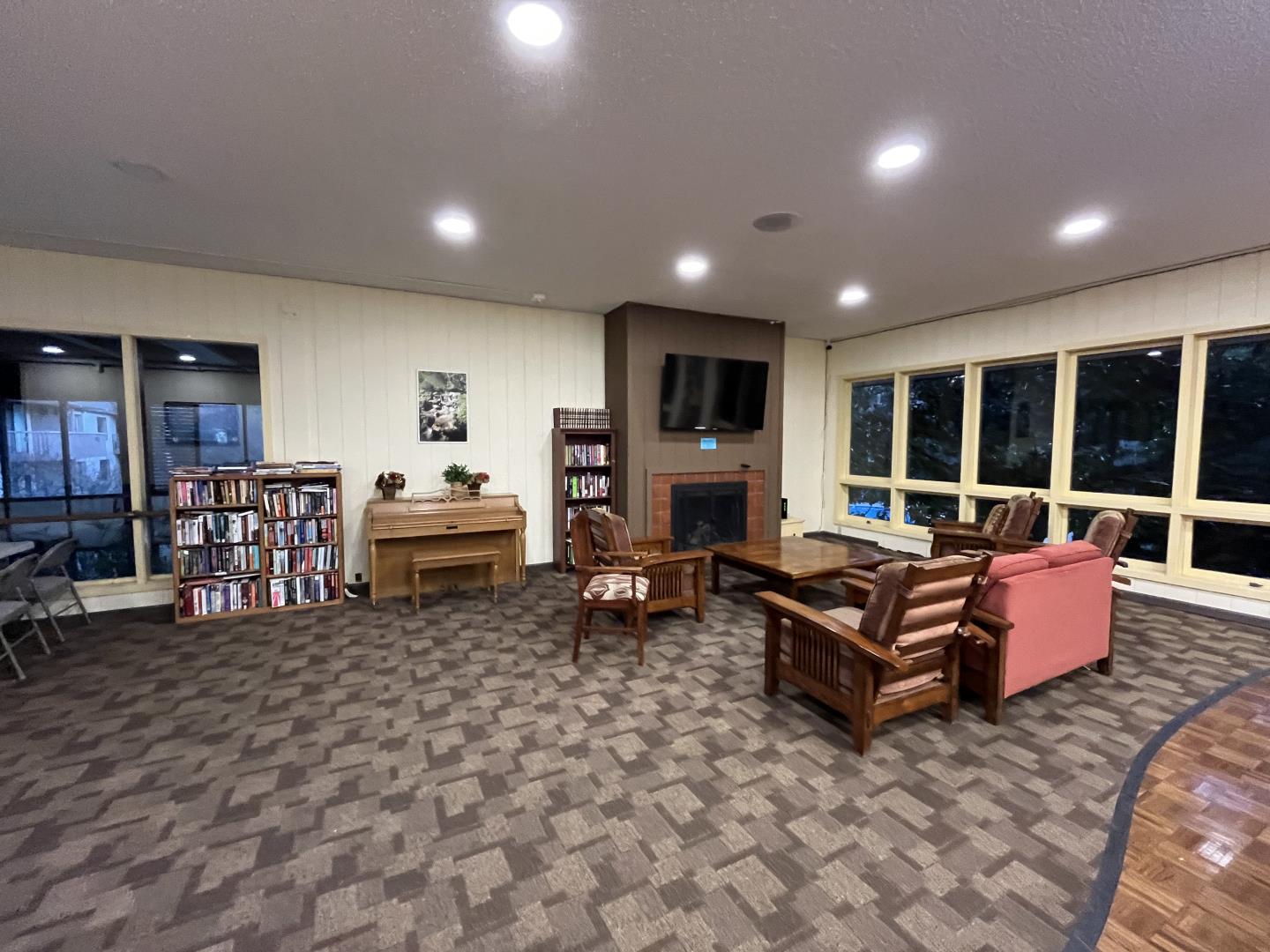 Detail Gallery Image 33 of 44 For 8227 Shelter Creek Ln, San Bruno,  CA 94066 - 1 Beds | 1 Baths