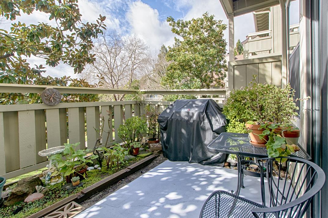 Detail Gallery Image 3 of 36 For 111 Bean Creek Rd #186,  Scotts Valley,  CA 95066 - 2 Beds | 2/1 Baths