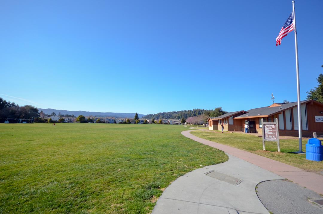 Detail Gallery Image 30 of 36 For 111 Bean Creek Rd #186,  Scotts Valley,  CA 95066 - 2 Beds | 2/1 Baths