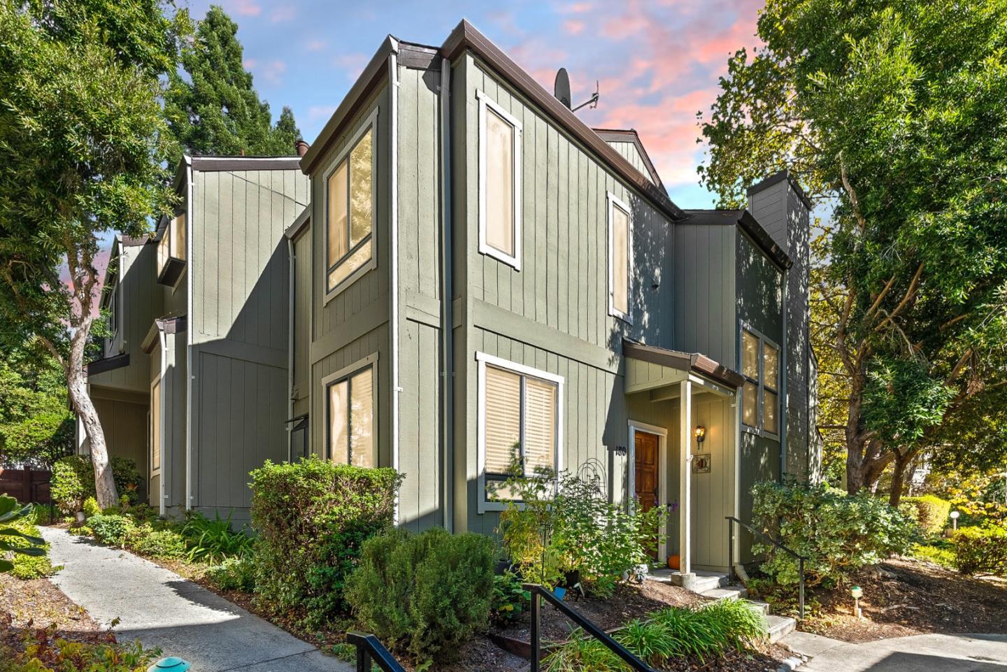 Detail Gallery Image 3 of 34 For 111 Bean Creek Rd #180,  Scotts Valley,  CA 95066 - 2 Beds | 2/1 Baths