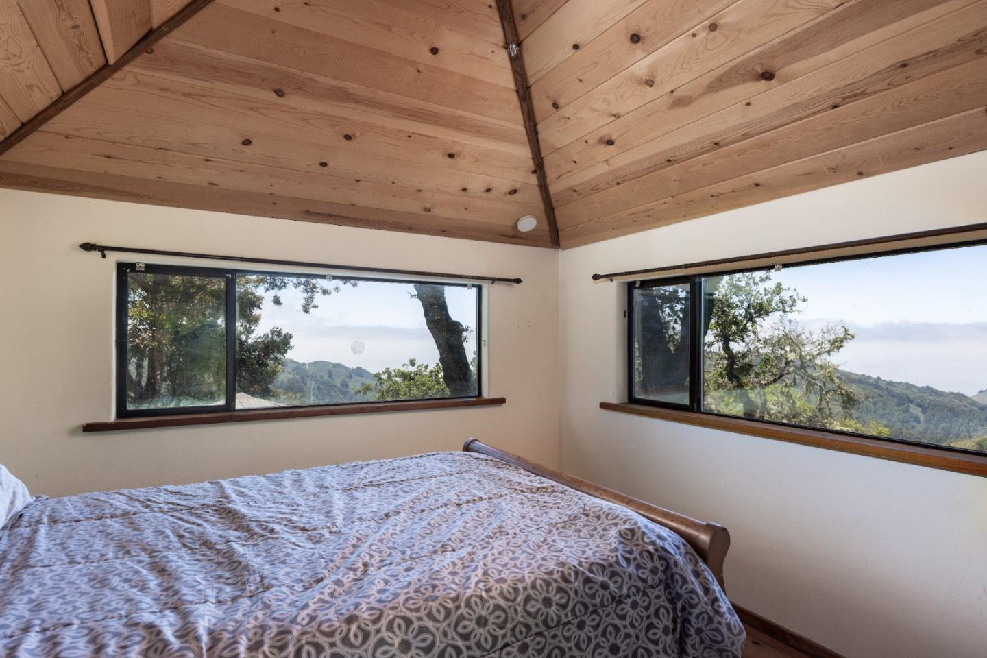 Detail Gallery Image 35 of 40 For 37783 Palo Colorado Rd, Carmel,  CA 93923 - 4 Beds | 3 Baths