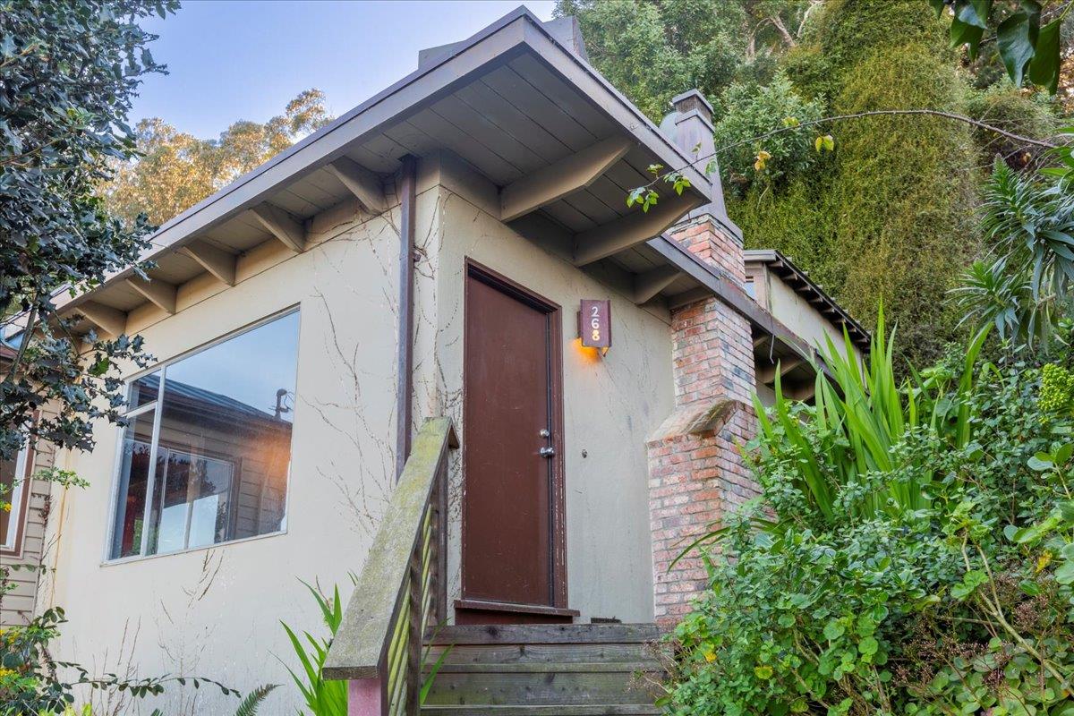 Detail Gallery Image 5 of 23 For 268 Olympian Way, Pacifica,  CA 94044 - 1 Beds | 1 Baths