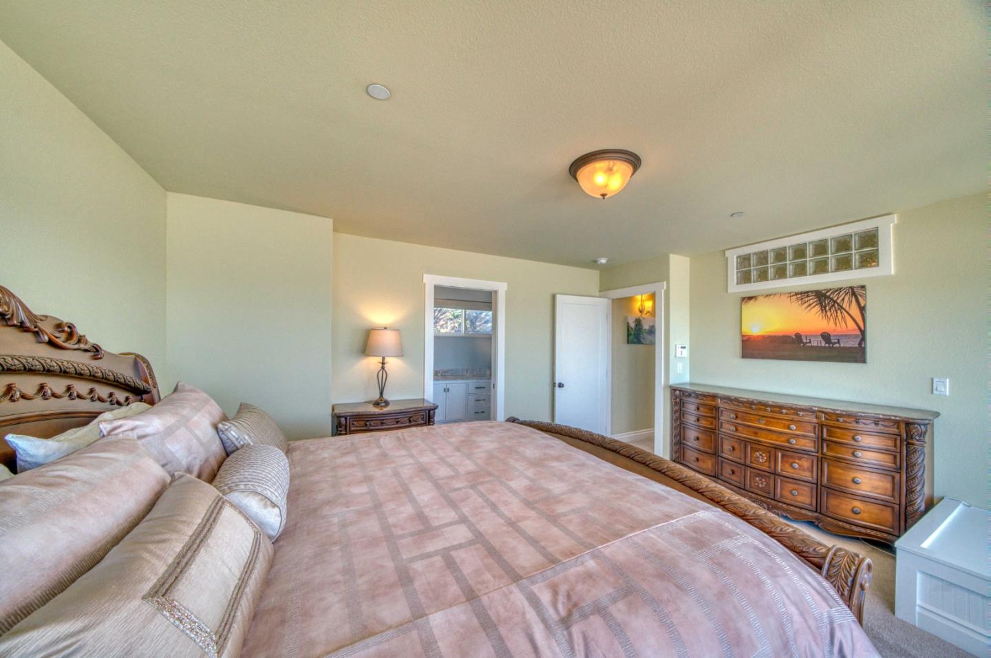 Detail Gallery Image 18 of 34 For 12901 Cabrillo Hwy, Pescadero,  CA 94060 - 3 Beds | 2 Baths