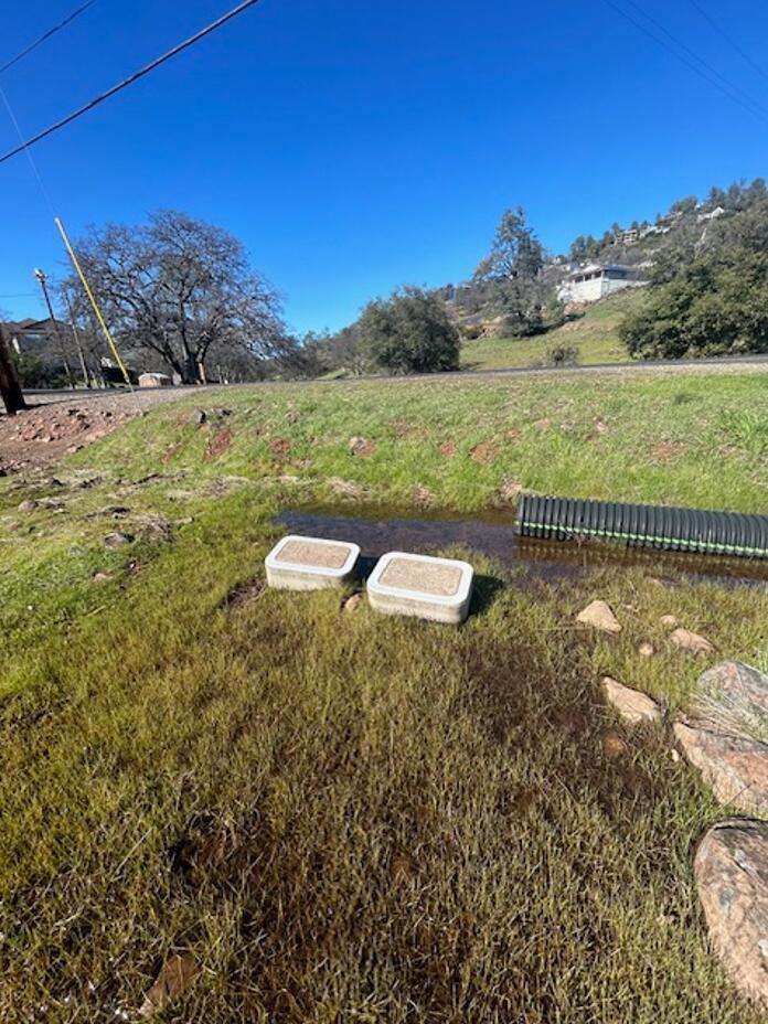Detail Gallery Image 2 of 13 For 17426 Deer Hill Rd, Hidden Valley Lake,  CA 95467 - – Beds | – Baths