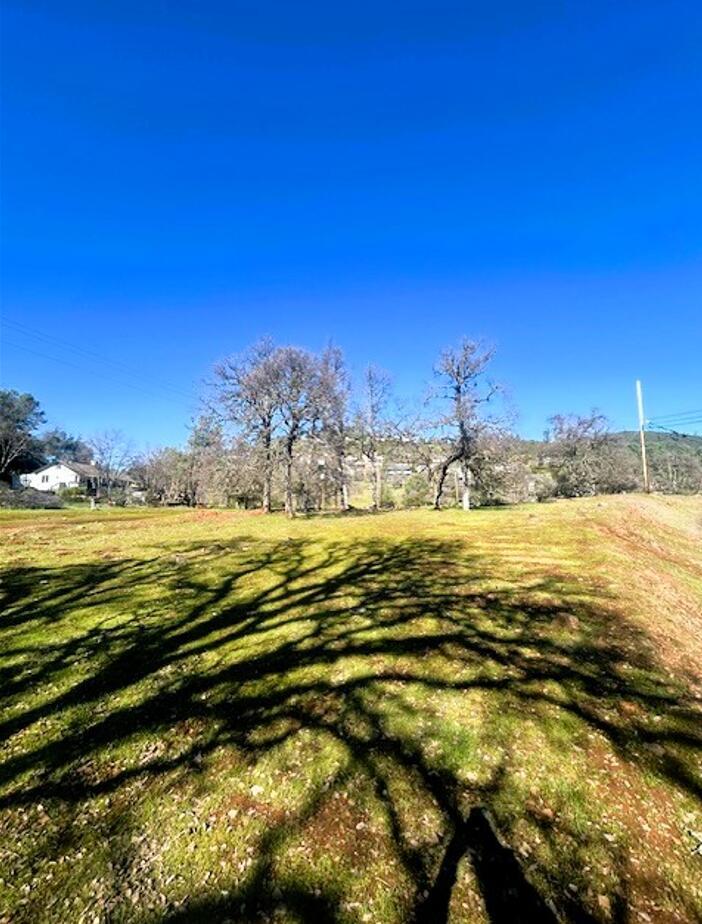 Detail Gallery Image 5 of 13 For 17426 Deer Hill Rd, Hidden Valley Lake,  CA 95467 - – Beds | – Baths