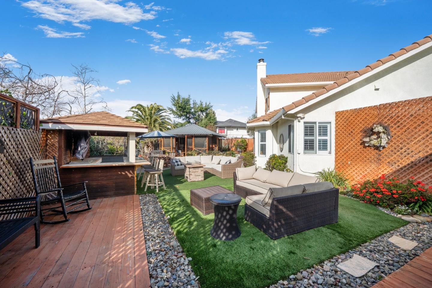 Detail Gallery Image 10 of 36 For 2180 Clearview Dr, Hollister,  CA 95023 - 4 Beds | 3 Baths
