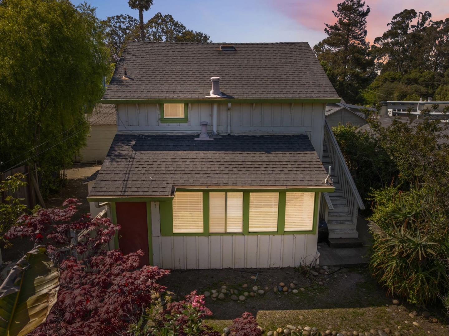 Detail Gallery Image 106 of 110 For 399 13th Ave, Santa Cruz,  CA 95062 - 3 Beds | 3 Baths