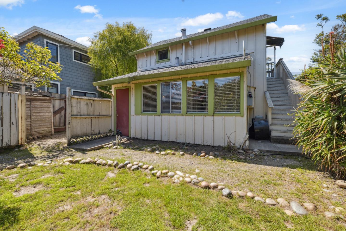 Detail Gallery Image 61 of 110 For 399 13th Ave, Santa Cruz,  CA 95062 - 3 Beds | 3 Baths