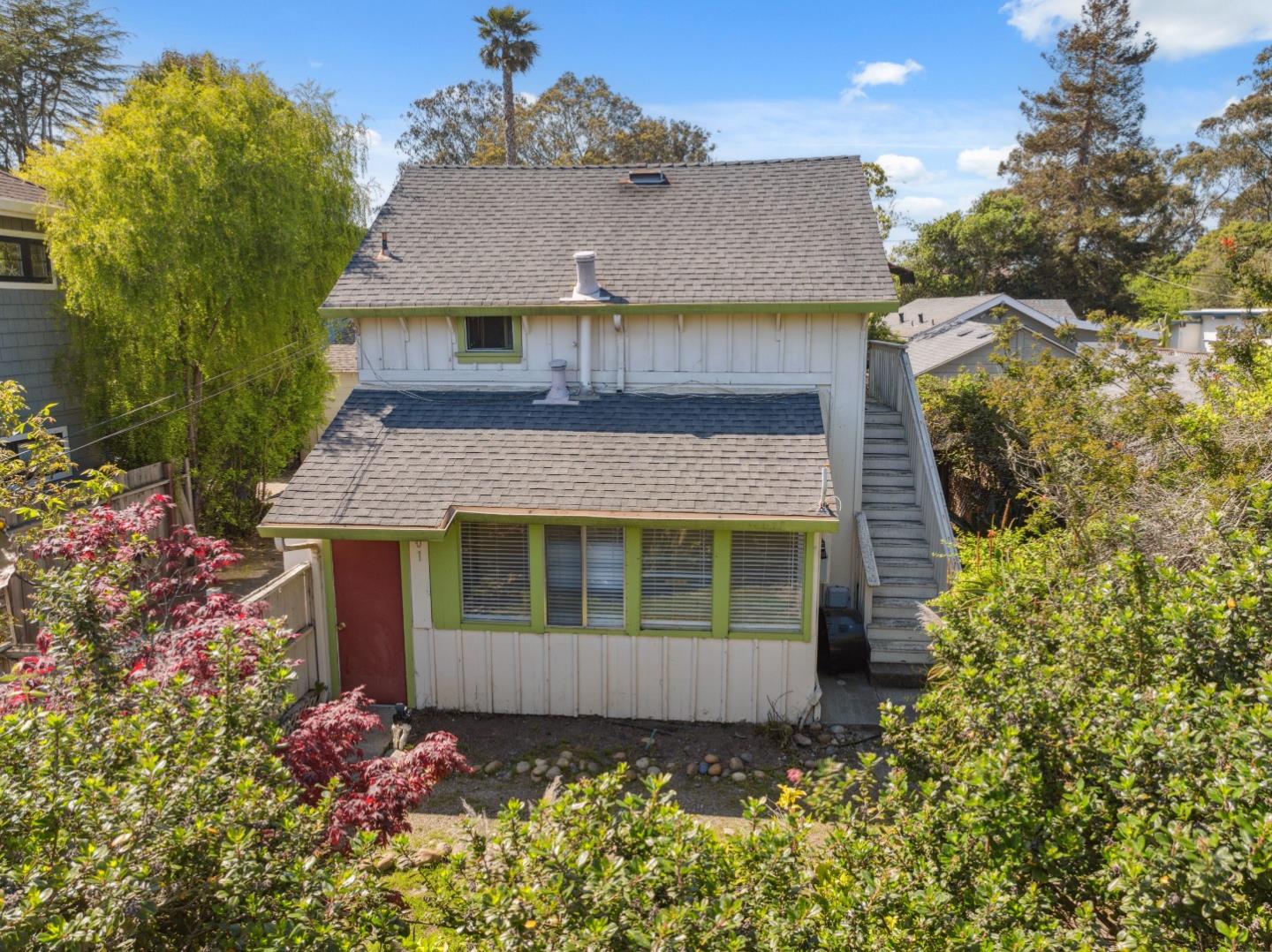 Detail Gallery Image 69 of 110 For 399 13th Ave, Santa Cruz,  CA 95062 - 3 Beds | 3 Baths