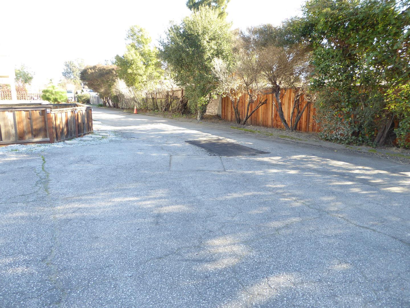 Detail Gallery Image 15 of 17 For 3397 Mission Dr, Santa Cruz,  CA 95065 - – Beds | – Baths