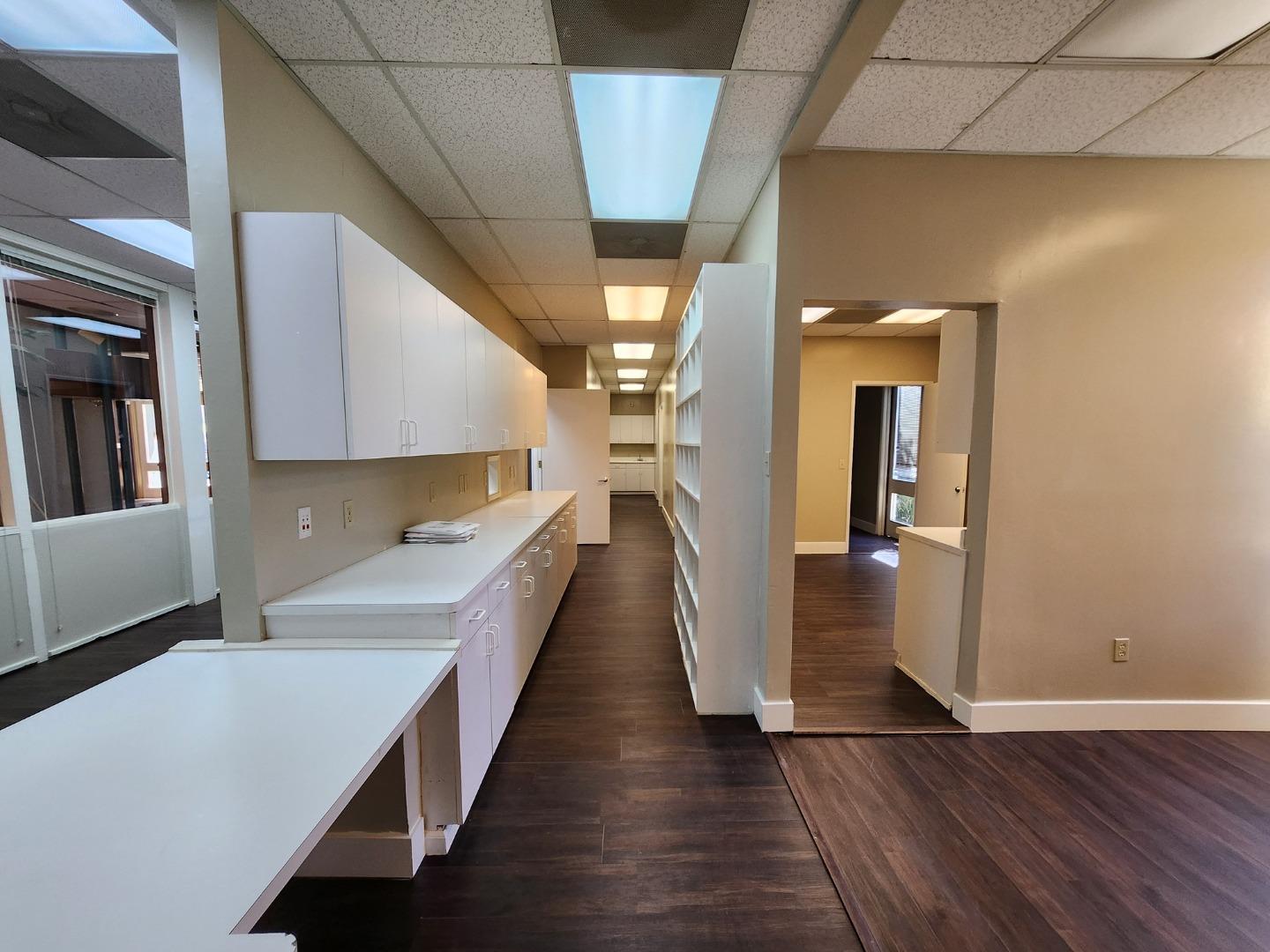 Detail Gallery Image 26 of 32 For 680 E Romie Ln, Salinas,  CA 93901 - – Beds | – Baths