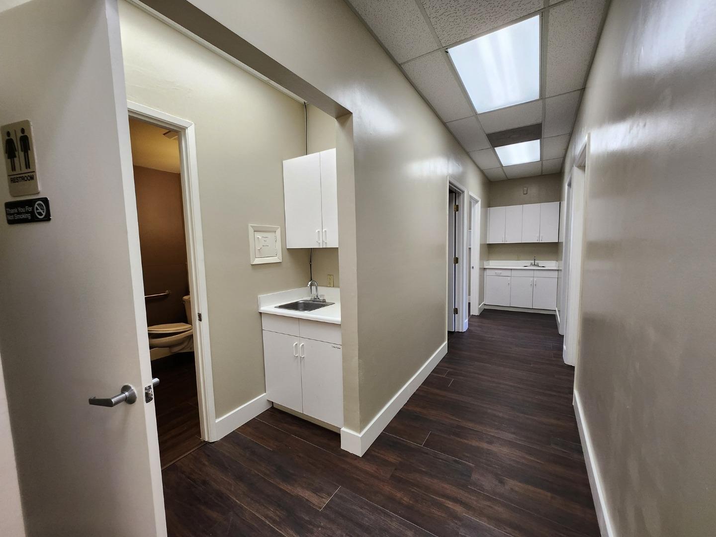 Detail Gallery Image 29 of 32 For 680 E Romie Ln, Salinas,  CA 93901 - – Beds | – Baths