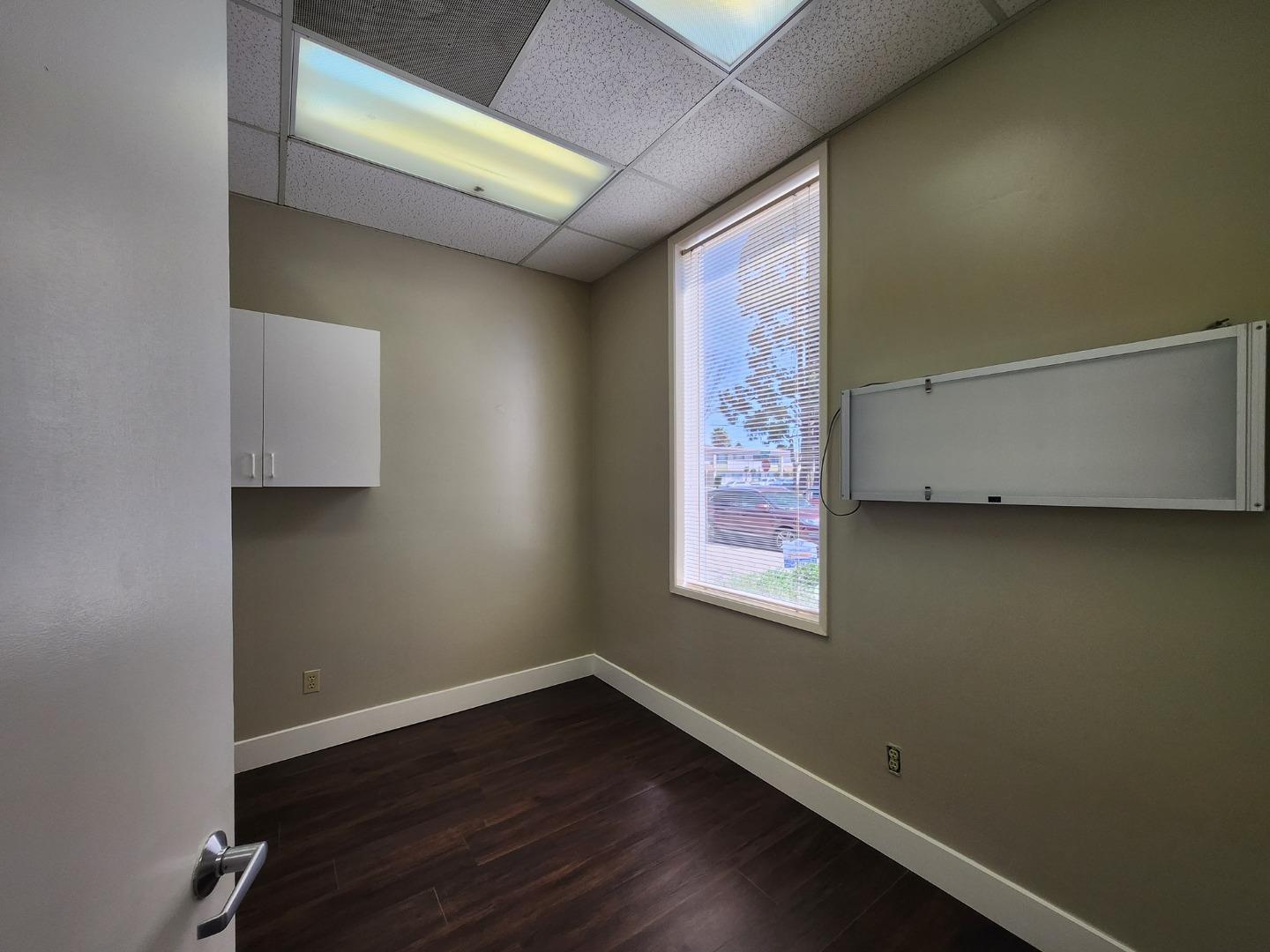 Detail Gallery Image 30 of 32 For 680 E Romie Ln, Salinas,  CA 93901 - – Beds | – Baths