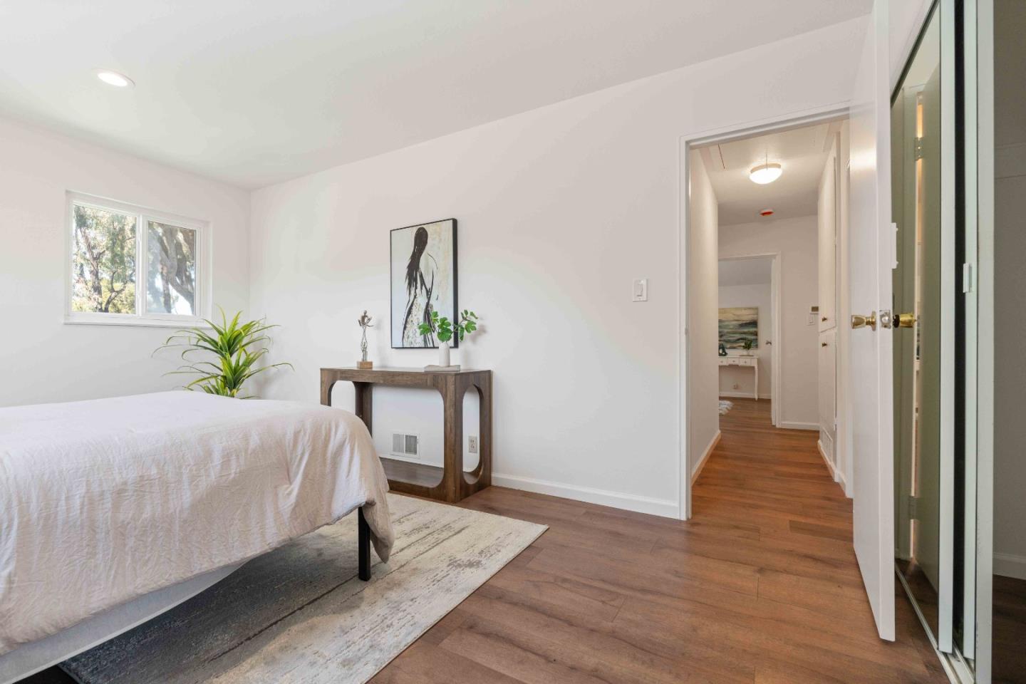 Detail Gallery Image 15 of 37 For 1677 Calabazas Blvd, Santa Clara,  CA 95051 - 5 Beds | 3 Baths