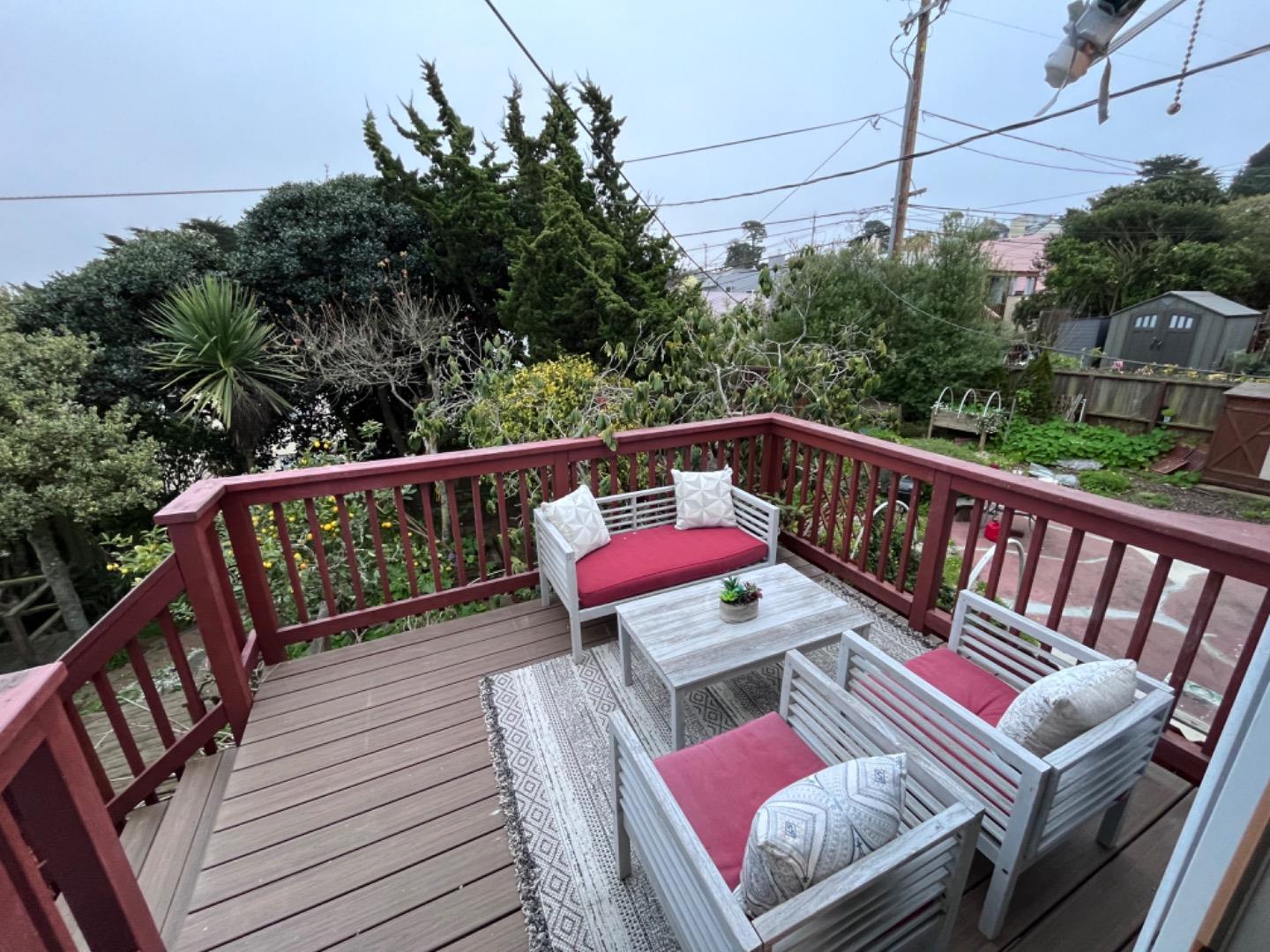 Detail Gallery Image 14 of 30 For 41 Lake Meadow Dr, Daly City,  CA 94015 - 2 Beds | 1 Baths