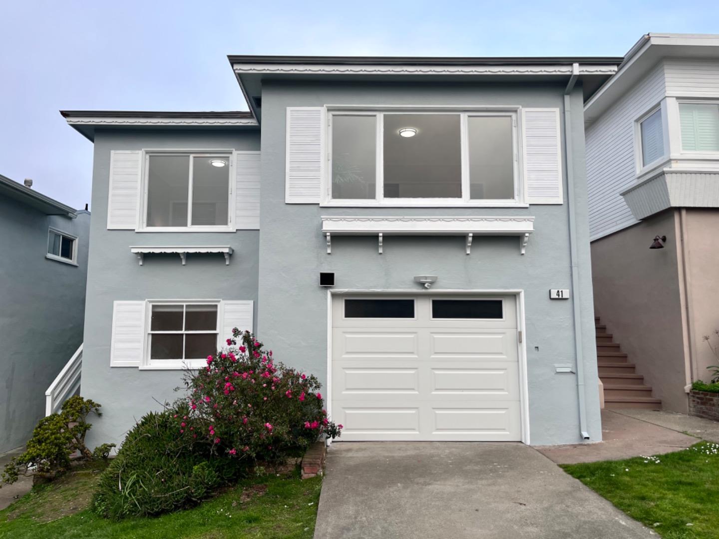 Detail Gallery Image 2 of 30 For 41 Lake Meadow Dr, Daly City,  CA 94015 - 2 Beds | 1 Baths