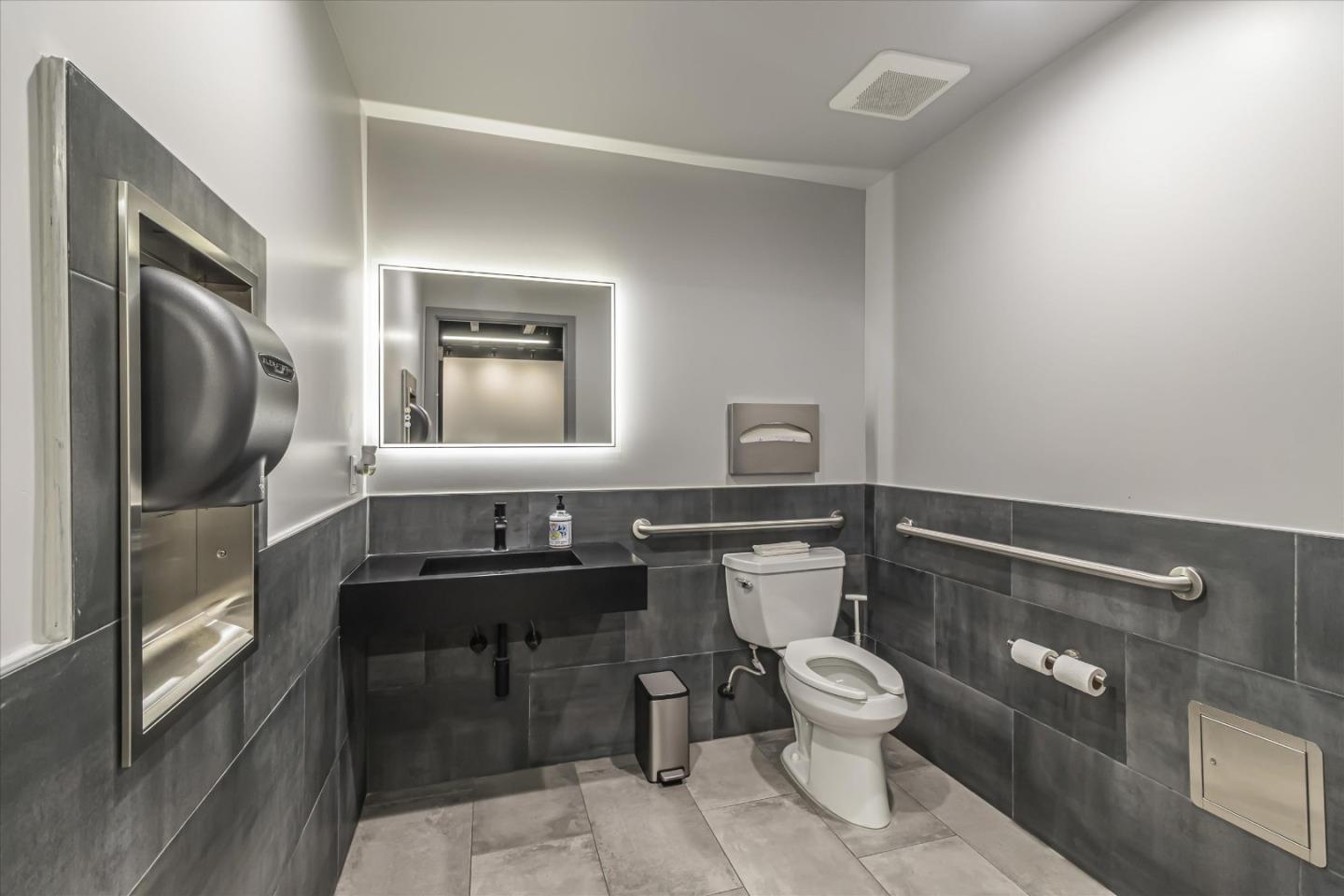 Detail Gallery Image 14 of 25 For 1946 Otoole Way Unit a,  San Jose,  CA 95131 - – Beds | – Baths