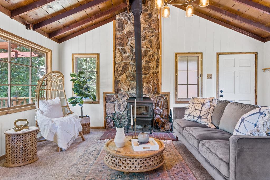 Detail Gallery Image 1 of 31 For 230 Riverview, Boulder Creek,  CA 95006 - 2 Beds | 2 Baths