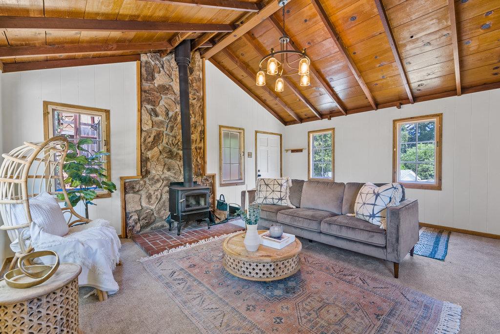 Detail Gallery Image 5 of 31 For 230 Riverview, Boulder Creek,  CA 95006 - 2 Beds | 2 Baths