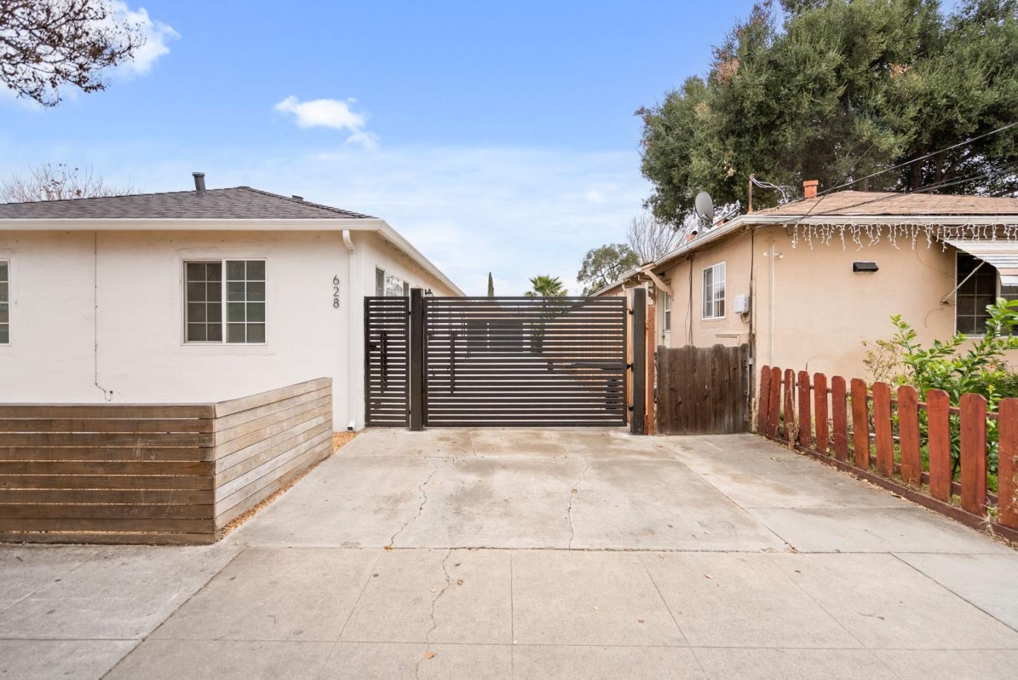 Detail Gallery Image 2 of 30 For 628 N 13th St, San Jose,  CA 95112 - – Beds | – Baths