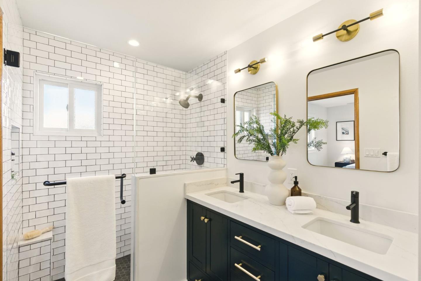 Detail Gallery Image 16 of 27 For 225 Longview Dr, Morgan Hill,  CA 95037 - 3 Beds | 2 Baths
