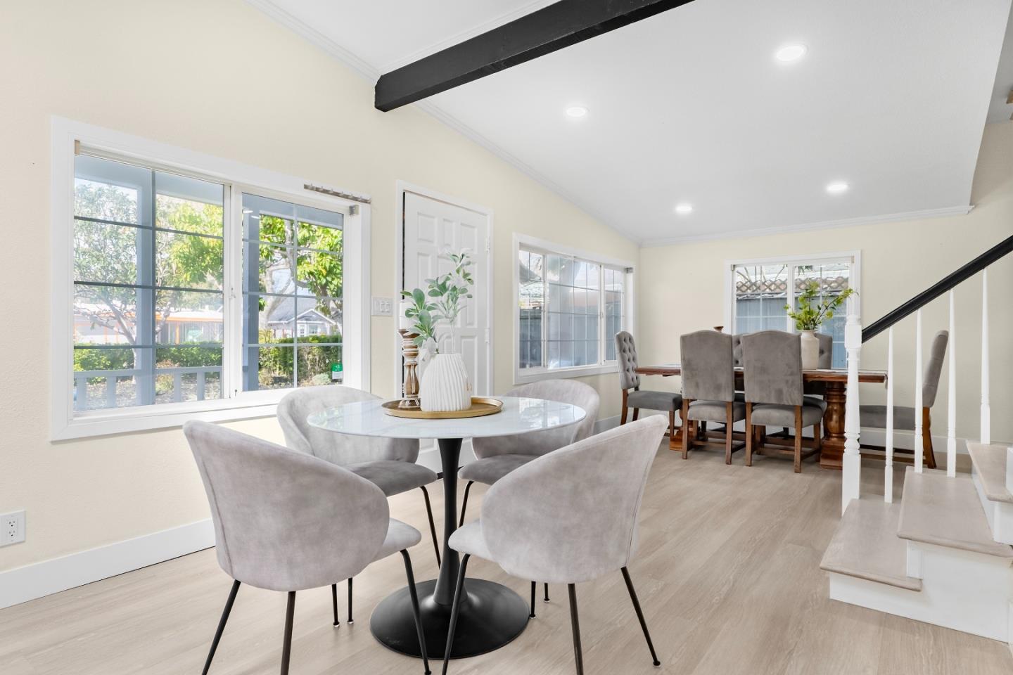 Detail Gallery Image 13 of 45 For 937 Farley St, Mountain View,  CA 94043 - 3 Beds | 2 Baths