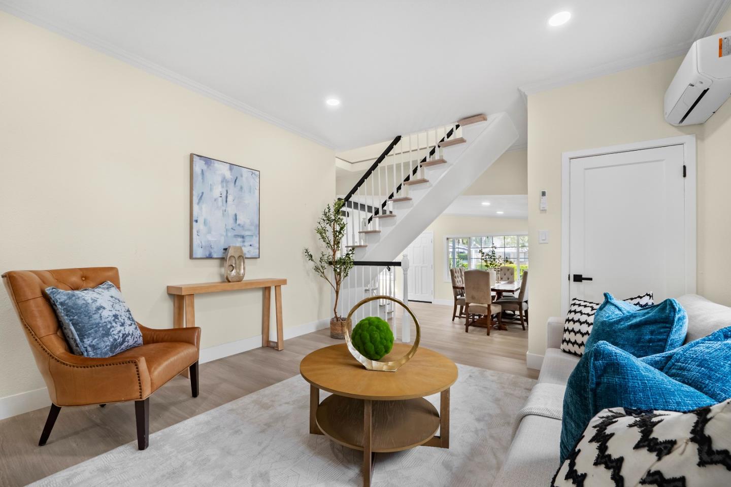 Detail Gallery Image 7 of 45 For 937 Farley St, Mountain View,  CA 94043 - 3 Beds | 2 Baths